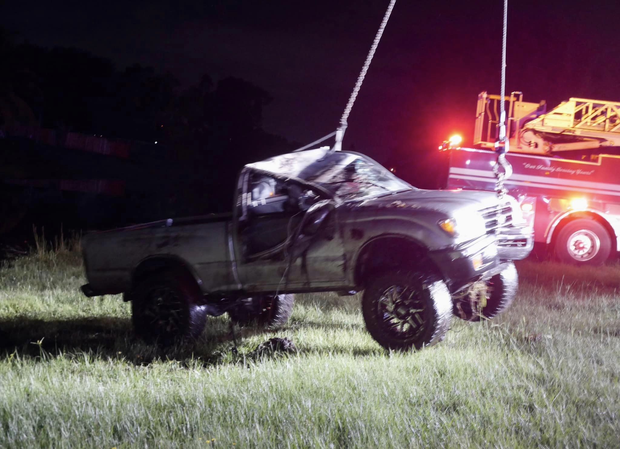 PSLPD: Man crashes into canal, flees then arrested after returning two hours later