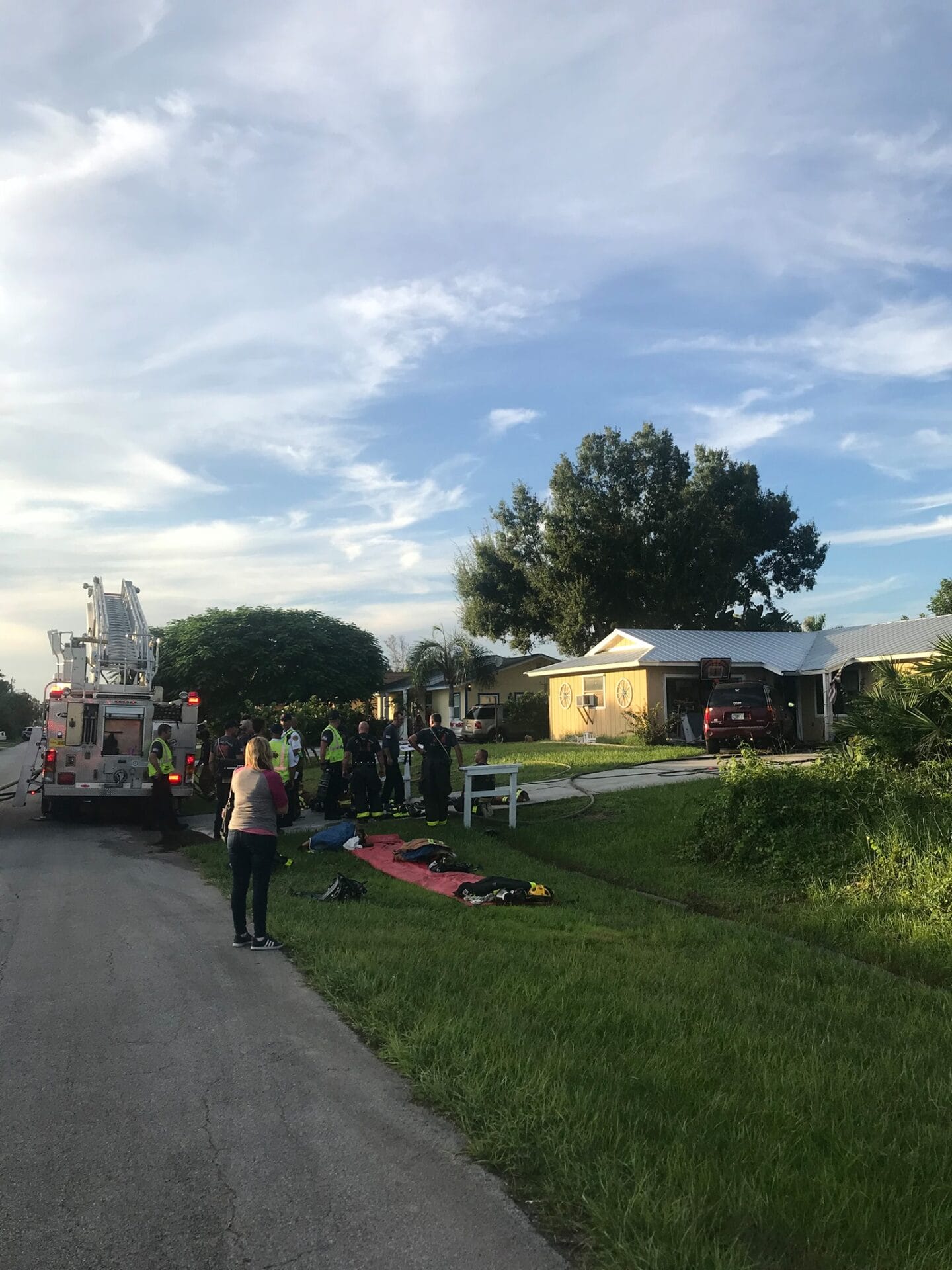 Candle starts house fire in Port St. Lucie