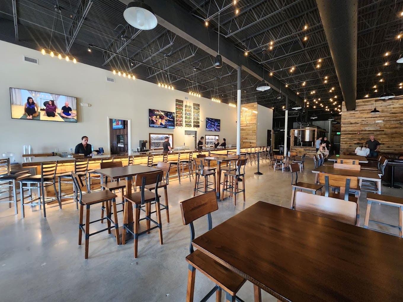 Frazier Creek Brewing & Distilling Co. Stuart