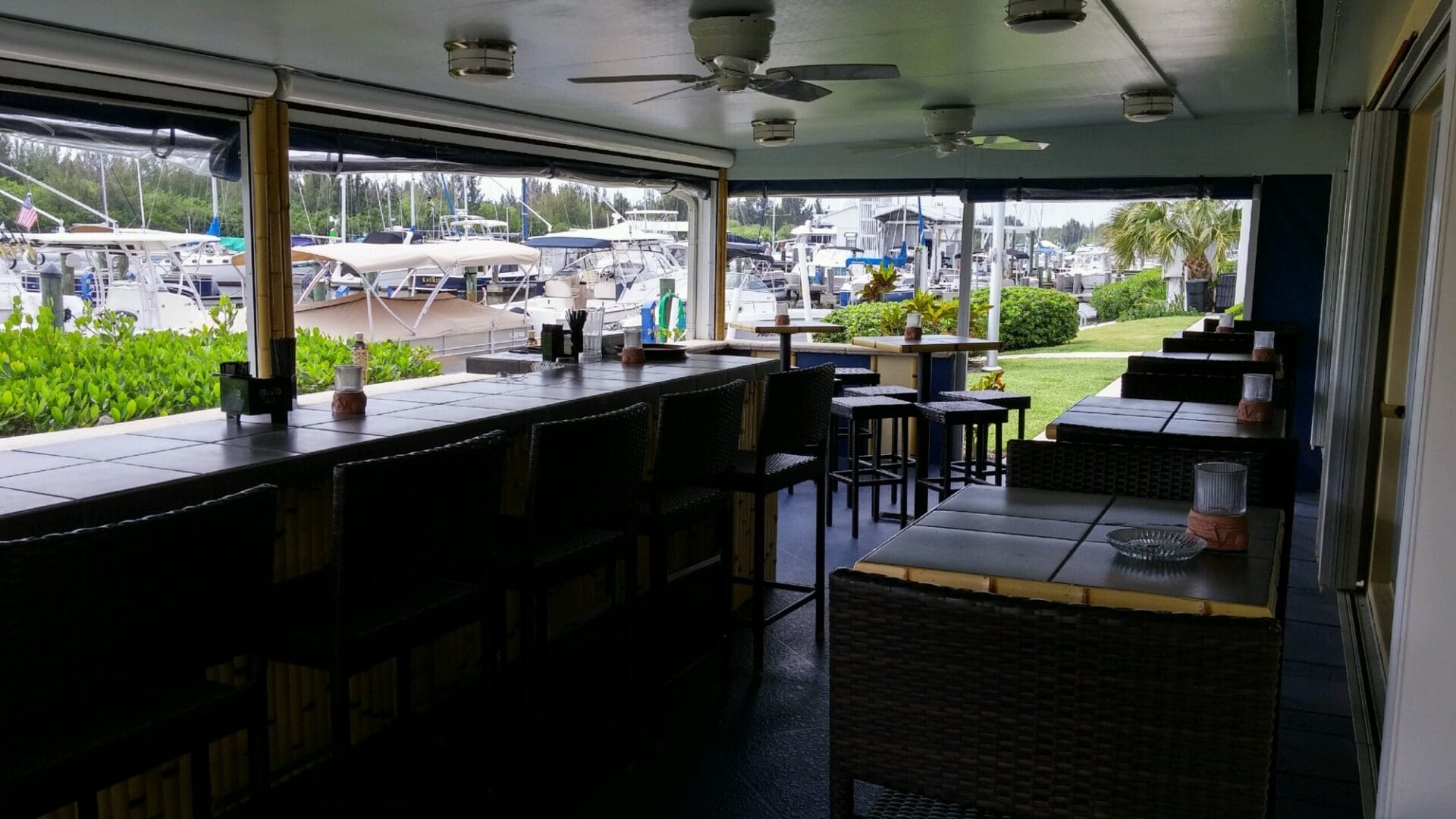 Tiki Patio Bar Vero Beach Yacht Club
