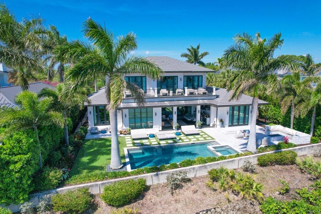 2810 SW Rivers End Way, Palm City