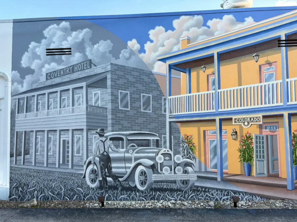 old colorado inn mural
